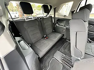 Used 2026 Volkswagen Tiguan Allspace Sel Black - Interior and Exterior details 17