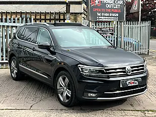 Used 2026 Volkswagen Tiguan Allspace Sel Black - Interior and Exterior details 4
