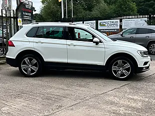 Used 2026 Volkswagen Tiguan Match White - Interior and Exterior details 8