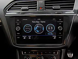Used 2026 Volkswagen Tiguan R Line Blue - Interior and Exterior details 16