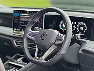 Used 2026 Volkswagen Tiguan R-Line Silver - Interior and Exterior details 13
