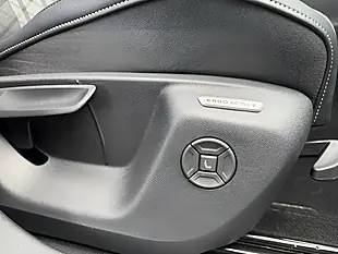 Used 2026 Volkswagen Tiguan R-Line Silver - Interior and Exterior details 16