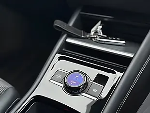 Used 2026 Volkswagen Tiguan R-Line Silver - Interior and Exterior details 20