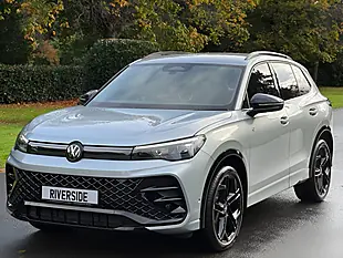 Used 2026 Volkswagen Tiguan R-Line Silver - Interior and Exterior details 7