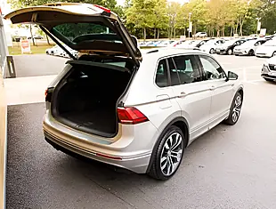 Used 2026 Volkswagen Tiguan R-Line Tech Silver - Interior and Exterior details 19
