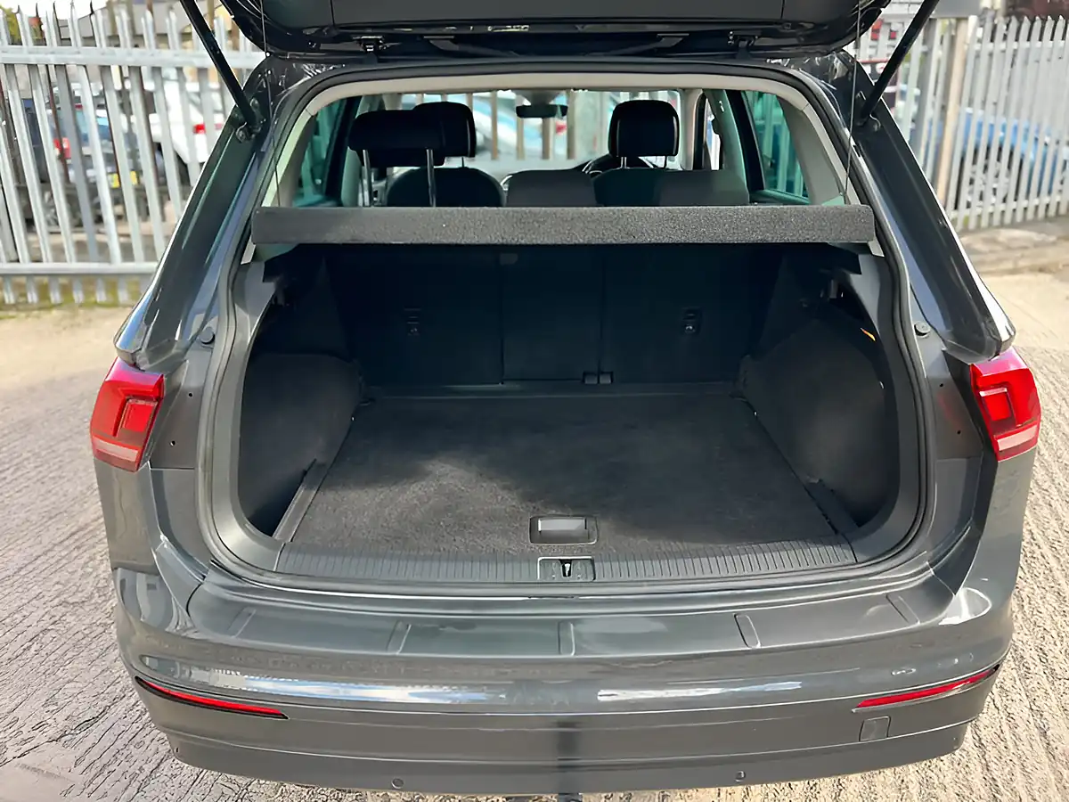 Used 2026 Volkswagen Tiguan Se Nav Grey - Interior and Exterior details 11