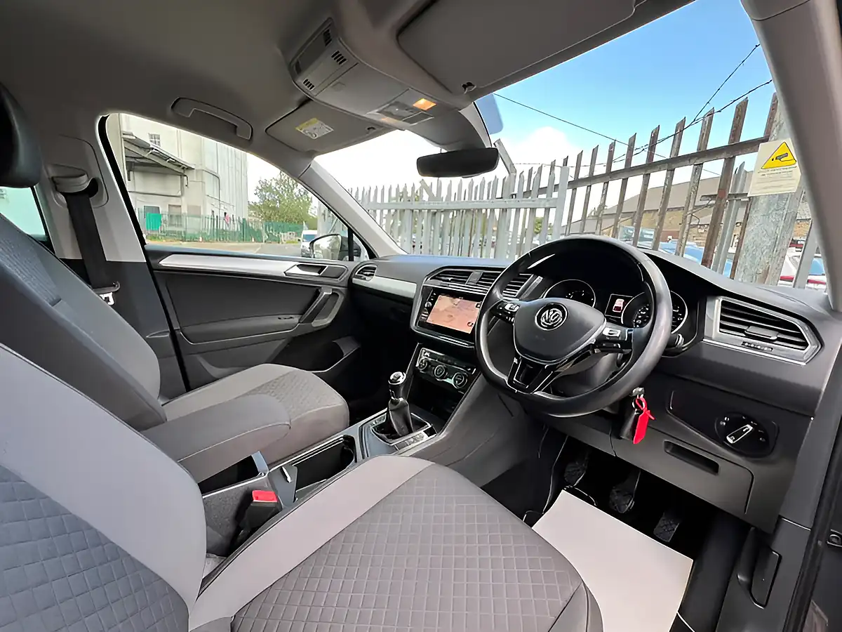 Used 2026 Volkswagen Tiguan Se Nav Grey - Interior and Exterior details 13