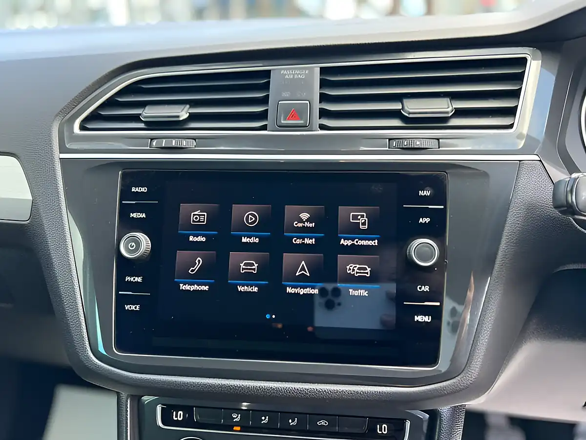 Used 2026 Volkswagen Tiguan Se Nav Grey - Interior and Exterior details 15