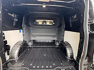 Used 2026 Volkswagen Transporter Commerce Plus Grey - Interior and Exterior details 6