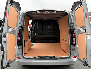 Used 2026 Volkswagen Transporter Commerce Plus Grey - Interior and Exterior details 11