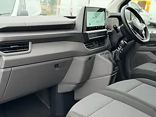 Used 2026 Volkswagen Transporter Commerce Plus Grey - Interior and Exterior details 15