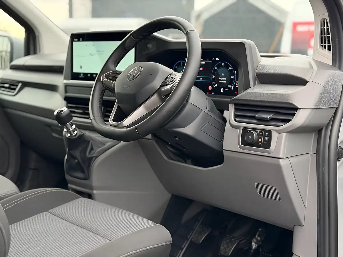 Used 2026 Volkswagen Transporter Commerce Plus Grey - Interior and Exterior details 17