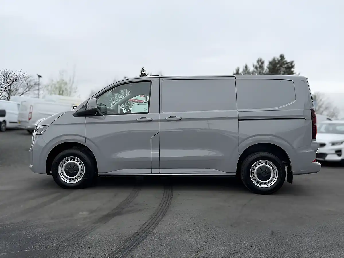Used 2026 Volkswagen Transporter Commerce Plus Grey - Interior and Exterior details 2