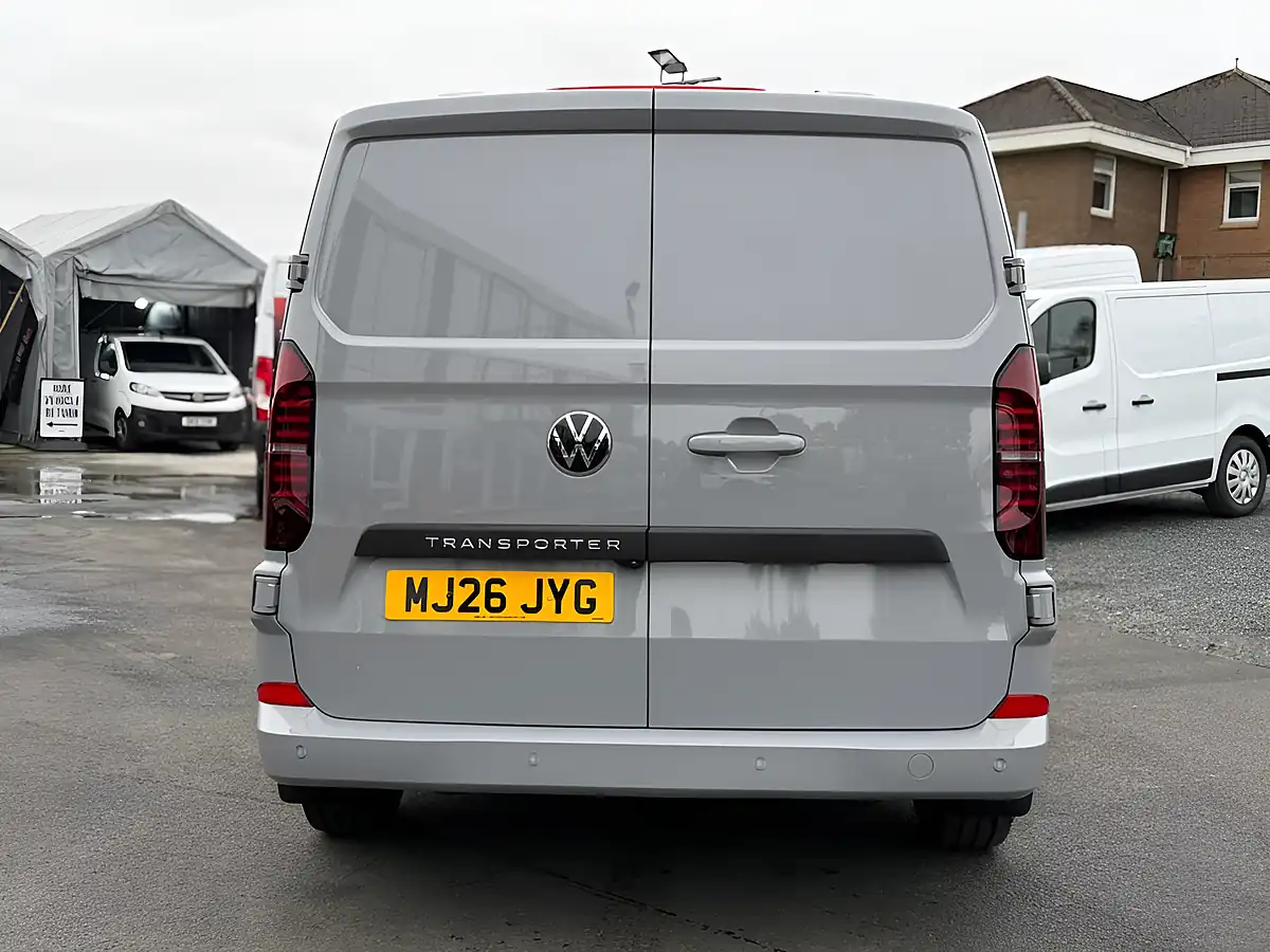 Used 2026 Volkswagen Transporter Commerce Plus Grey - Interior and Exterior details 8