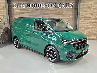 Used 2026 Volkswagen Transporter Sportline 75 Green - Interior and Exterior details 3