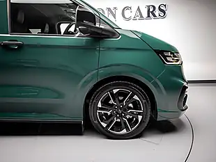 Used 2026 Volkswagen Transporter Sportline Green - Interior and Exterior details 14