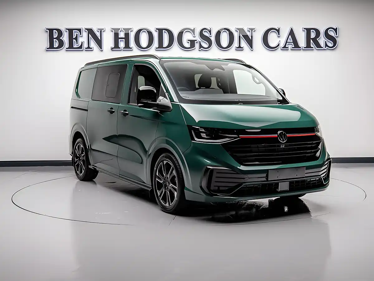 Used 2026 Volkswagen Transporter Sportline Green - Interior and Exterior details 2