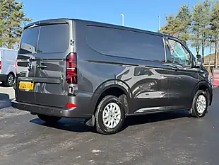 Used 2026 Volkswagen Transporter T28 Commerce Pro Grey - Interior and Exterior details 12