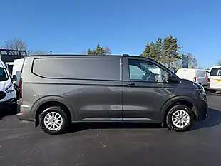 Used 2026 Volkswagen Transporter T28 Commerce Pro Grey - Interior and Exterior details 13