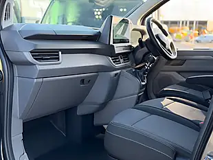 Used 2026 Volkswagen Transporter T28 Commerce Pro Grey - Interior and Exterior details 16