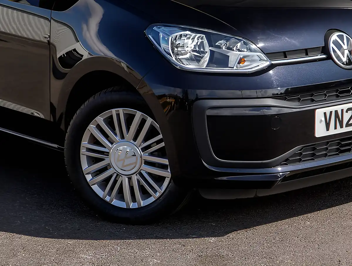 Used 2026 Volkswagen Up Base Black - Interior and Exterior details 10