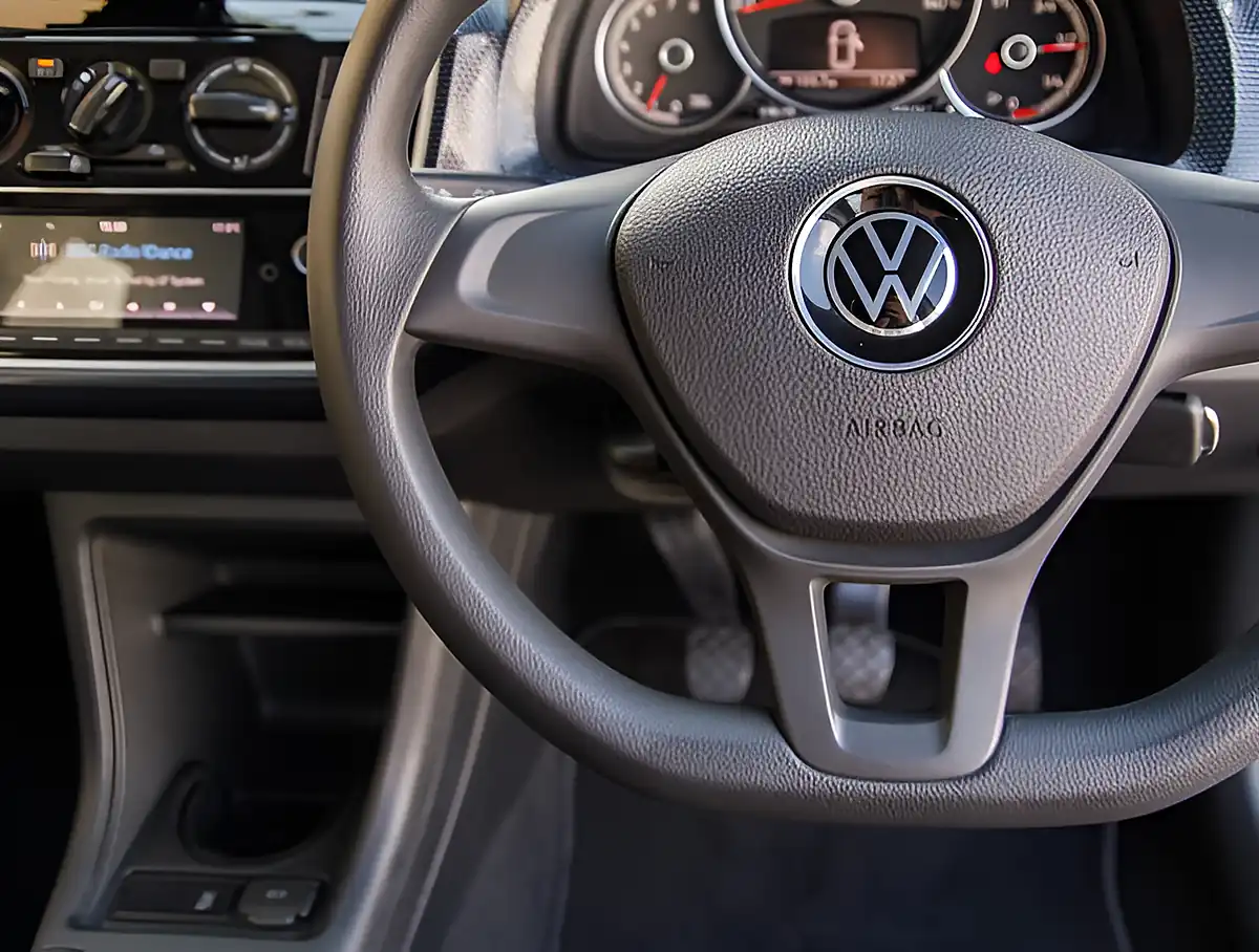 Used 2026 Volkswagen Up Base Black - Interior and Exterior details 14