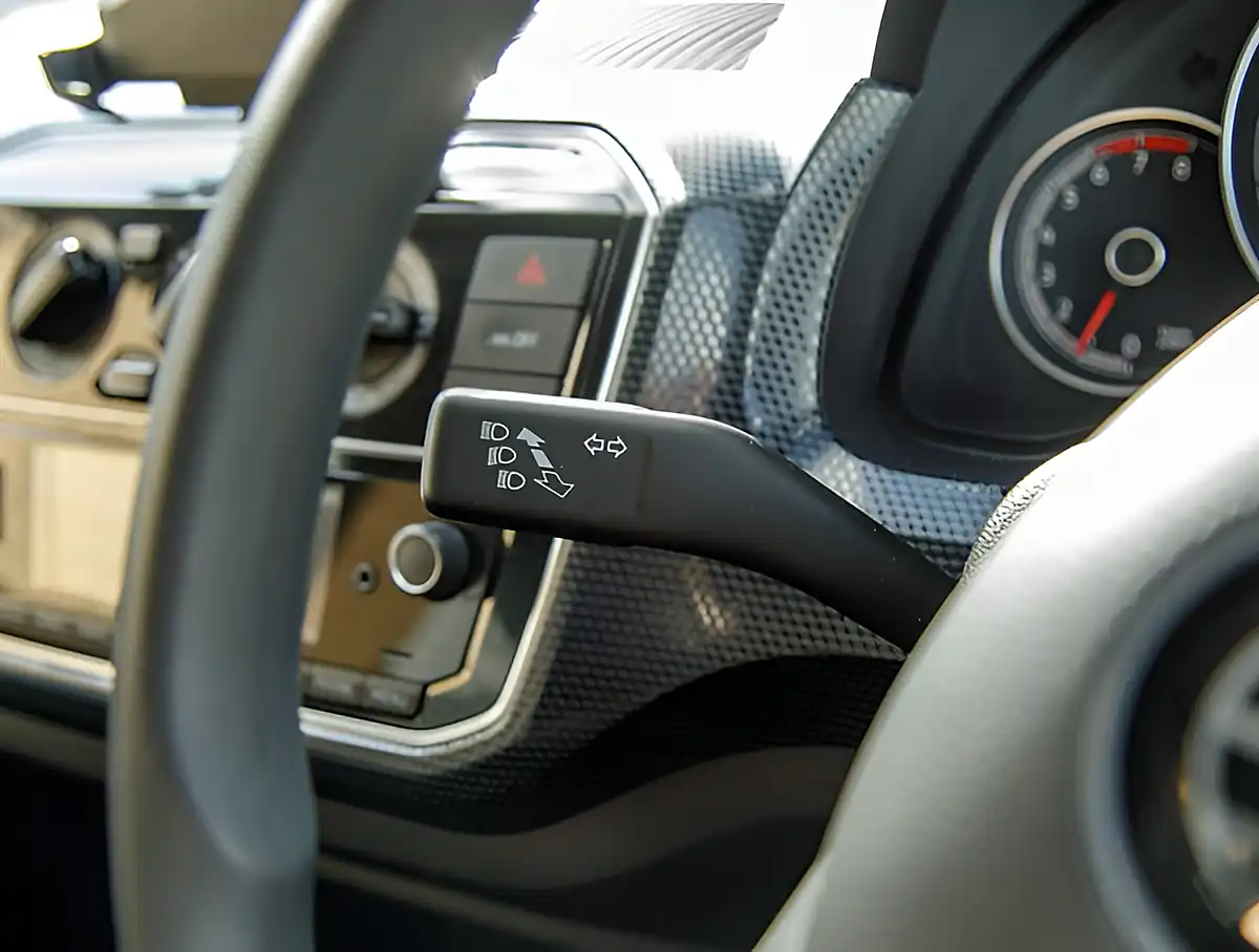 Used 2026 Volkswagen Up Black Edition Blue - Interior and Exterior details 11