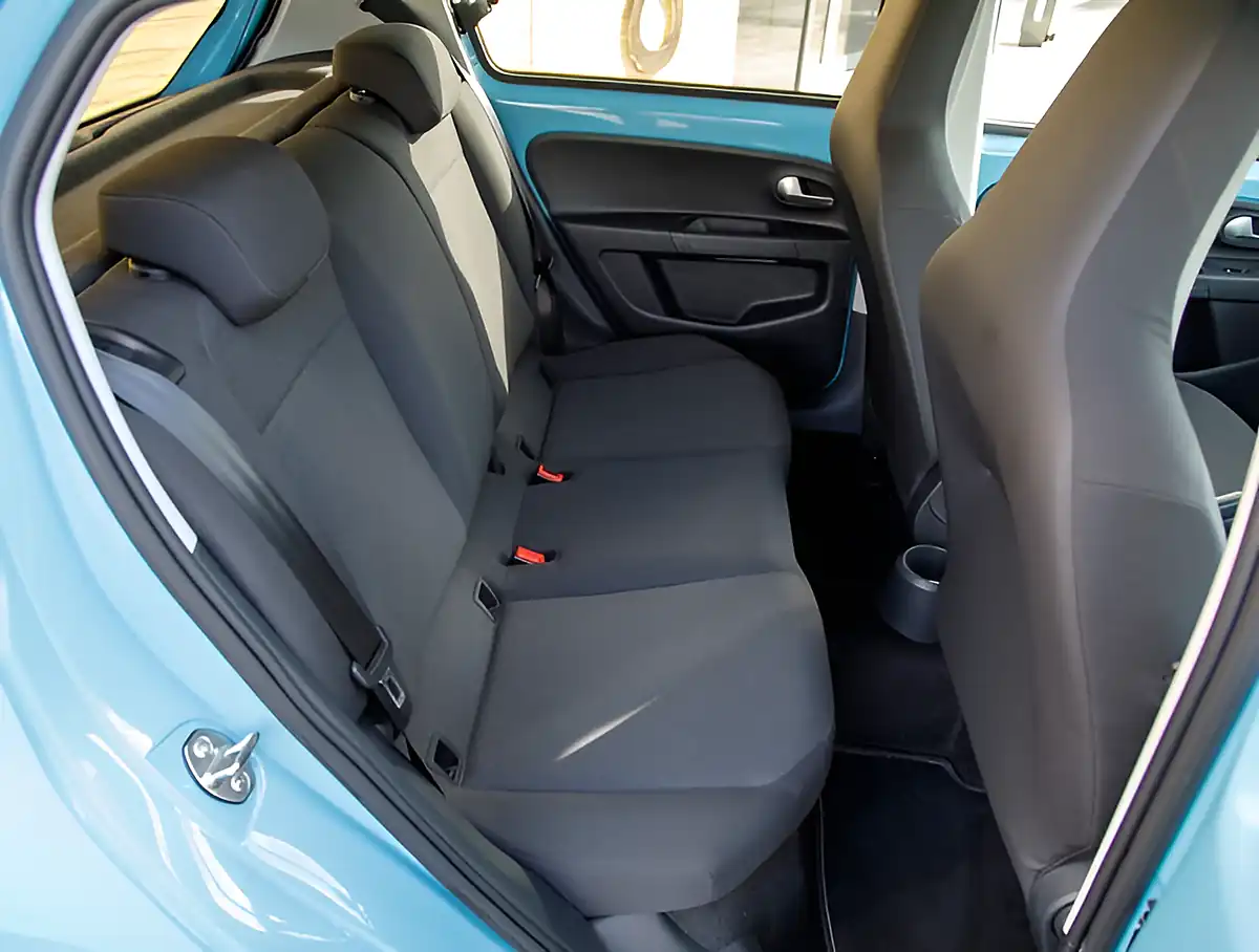 Used 2026 Volkswagen Up Black Edition Blue - Interior and Exterior details 19