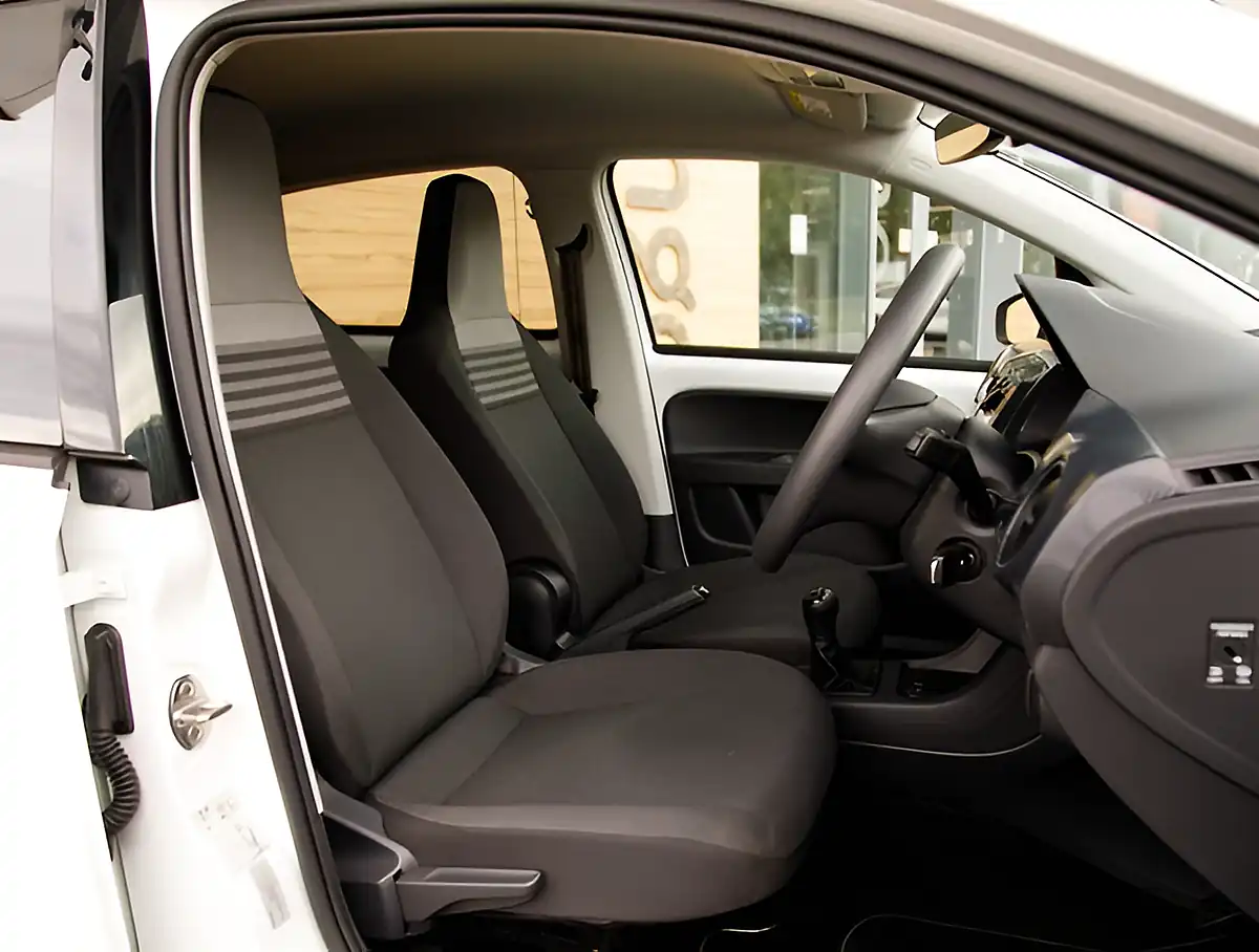 Used 2026 Volkswagen Up Black Edition White - Interior and Exterior details 16