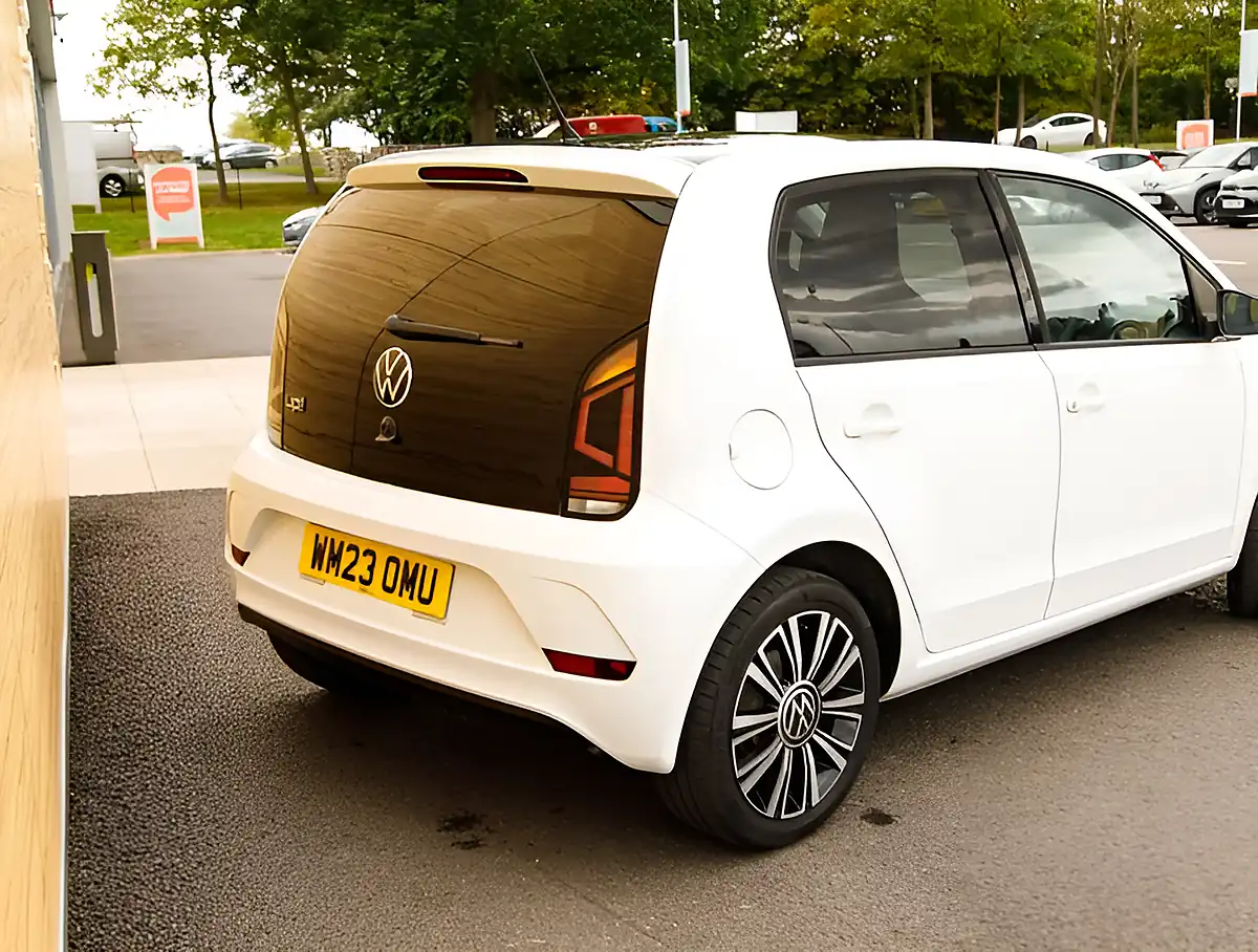 Used 2026 Volkswagen Up Black Edition White - Interior and Exterior details 7