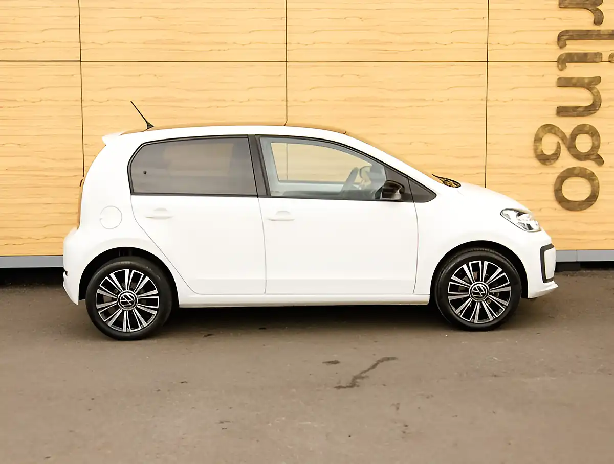 Used 2026 Volkswagen Up Black Edition White - Interior and Exterior details 8
