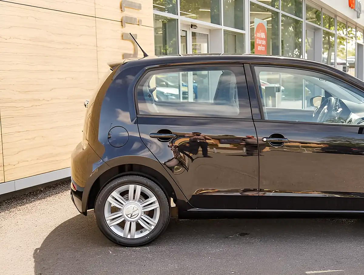Used 2026 Volkswagen Up High Up Black - Interior and Exterior details 7