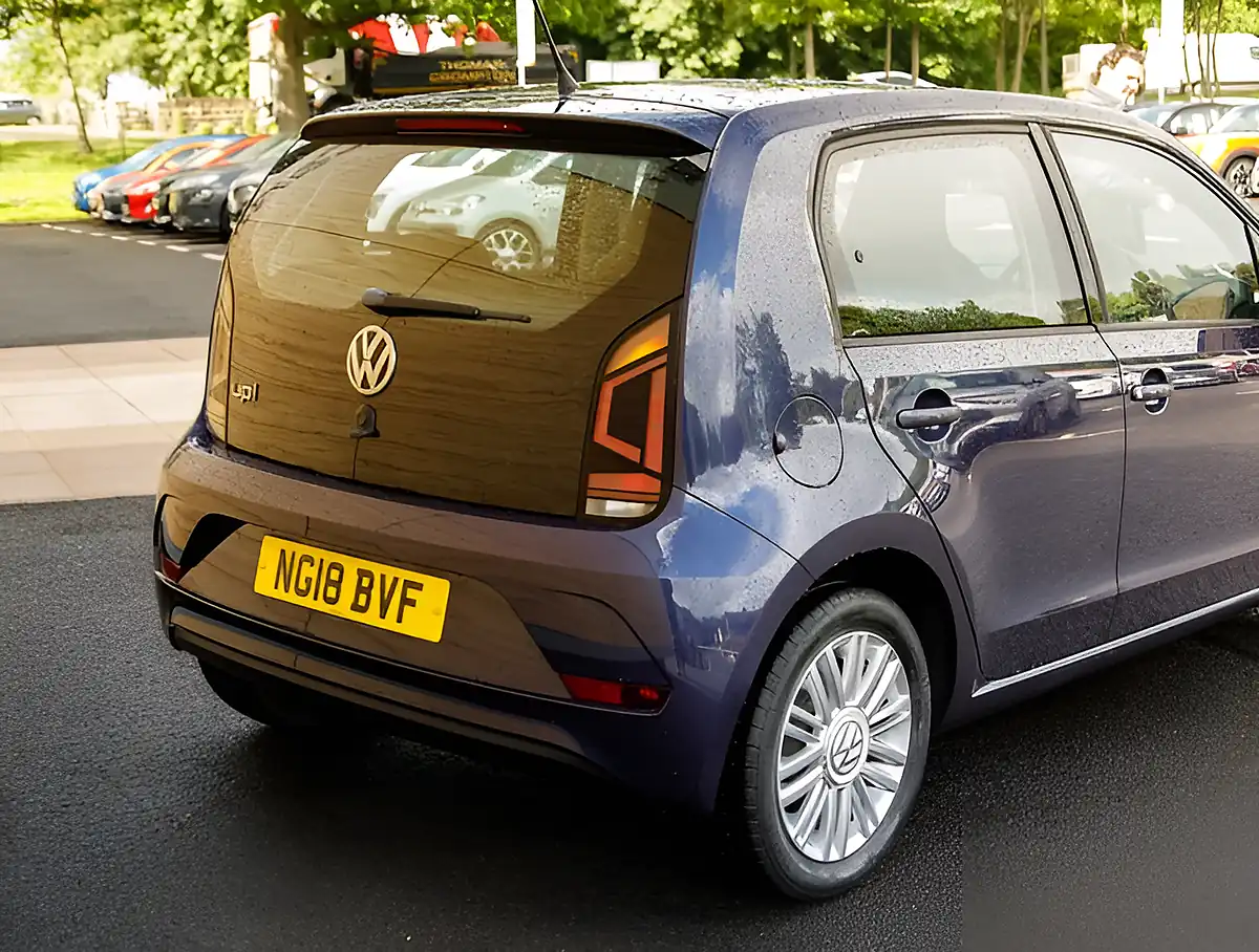 Used 2026 Volkswagen Up Move Up Blue - Interior and Exterior details 8