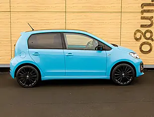 Used 2026 Volkswagen Up R-Line Blue - Interior and Exterior details 9