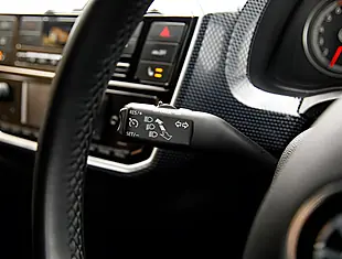 Used 2026 Volkswagen Up R-Line White - Interior and Exterior details 12