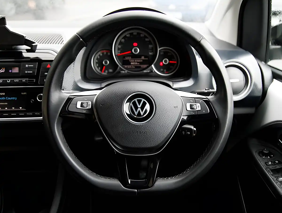 Used 2026 Volkswagen Up R-Line White - Interior and Exterior details 13