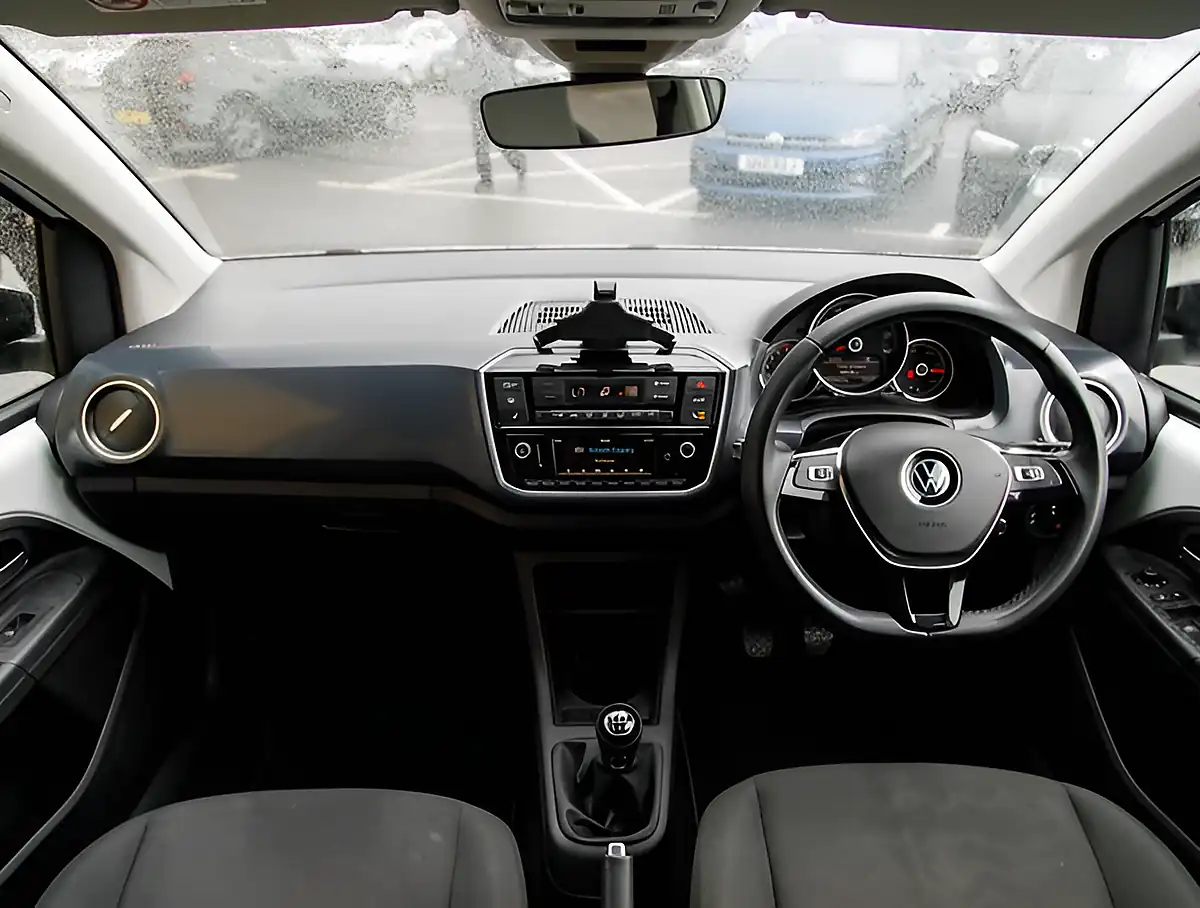 Used 2026 Volkswagen Up R-Line White - Interior and Exterior details 3