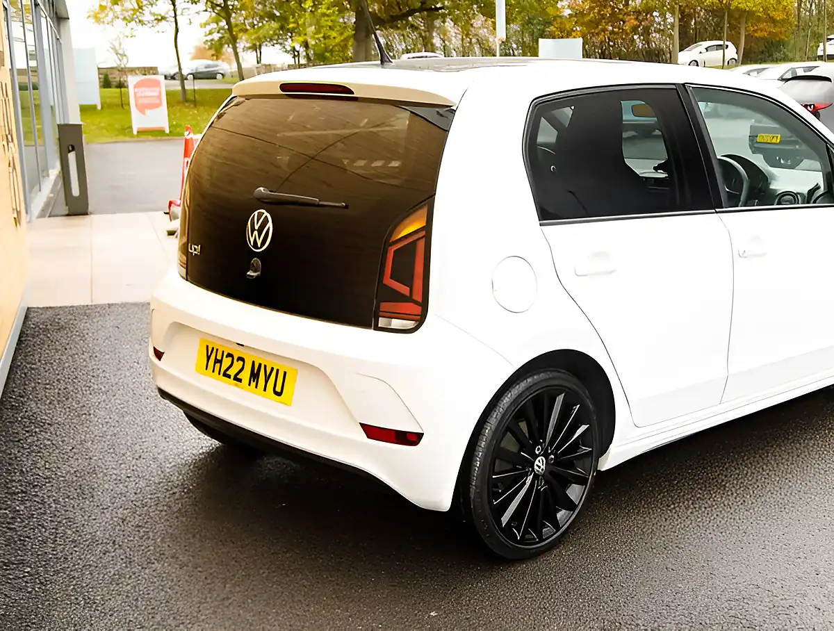 Used 2026 Volkswagen Up R-Line White - Interior and Exterior details 7