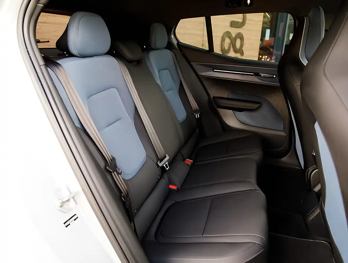 Used 2026 Volvo Ex30 Plus Vapour Grey - Interior and Exterior details 19