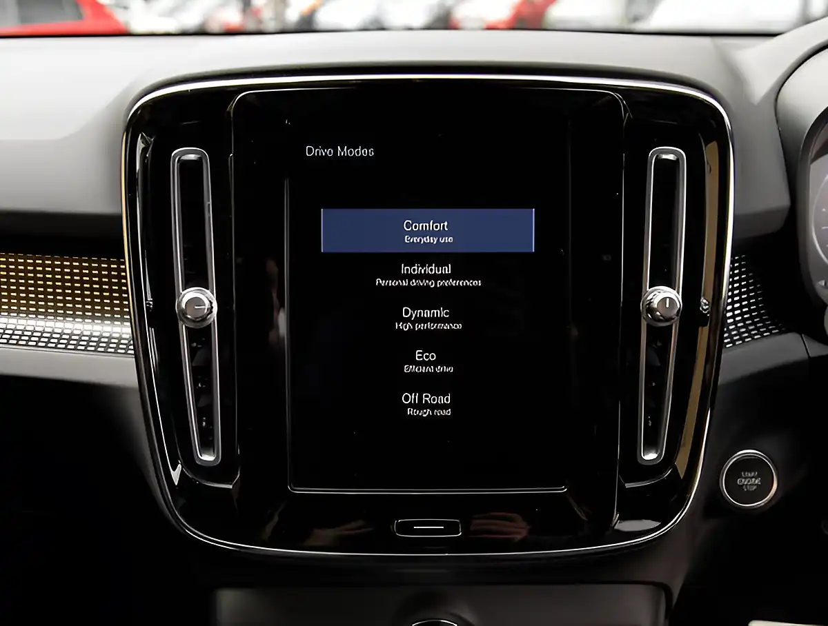 Used 2026 Volvo XC40 R-Design Thunder Grey - Interior and Exterior details 18