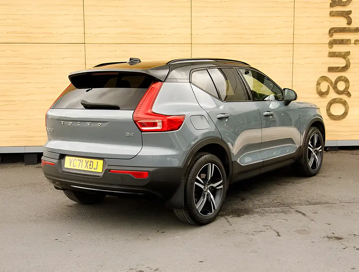 Used 2026 Volvo XC40 R-Design Thunder Grey - Interior and Exterior details 2
