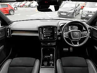 Used 2026 Volvo XC40 R-Design Thunder Grey - Interior and Exterior details 3