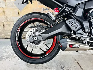 Used 2026 Yamaha MT-07 Y-Amt Black - Interior and Exterior details 10