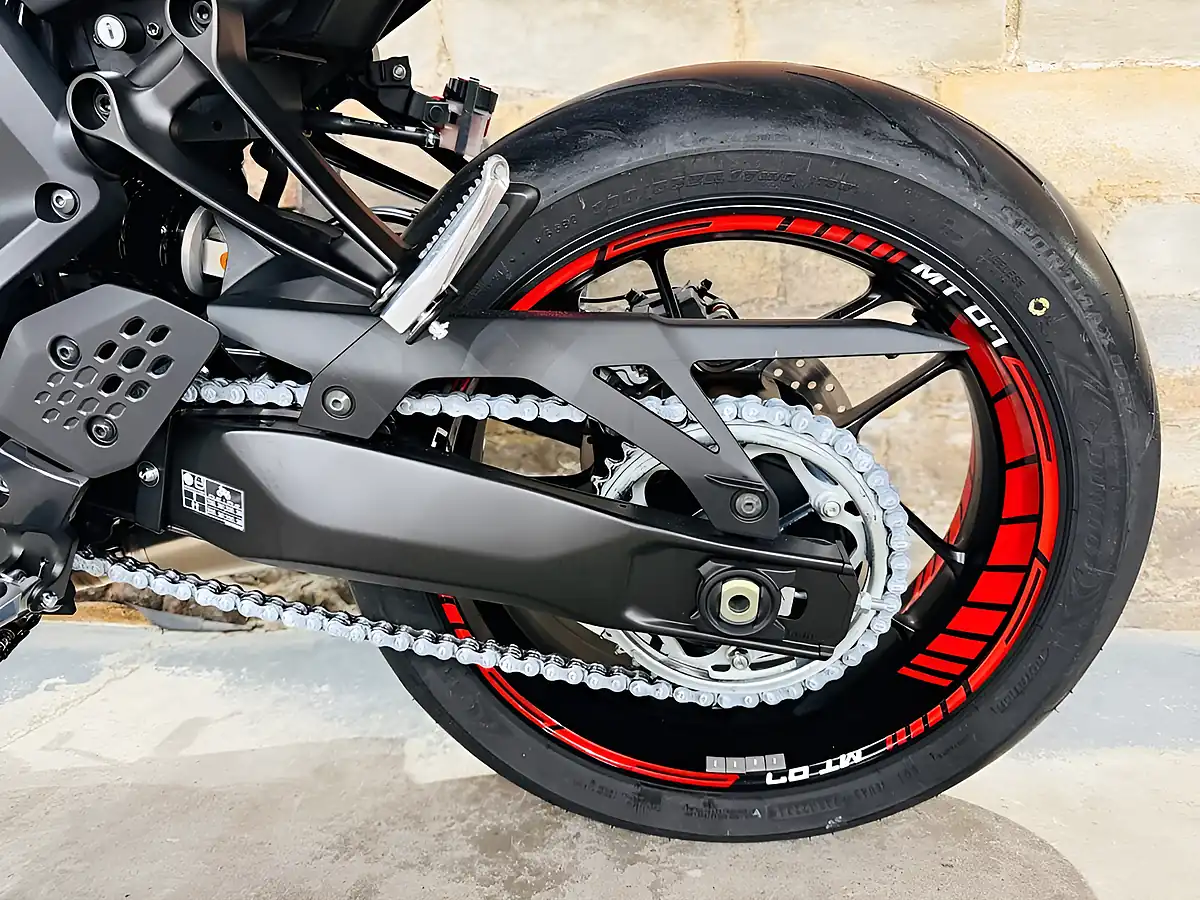Used 2026 Yamaha MT-07 Y-Amt Black - Interior and Exterior details 17