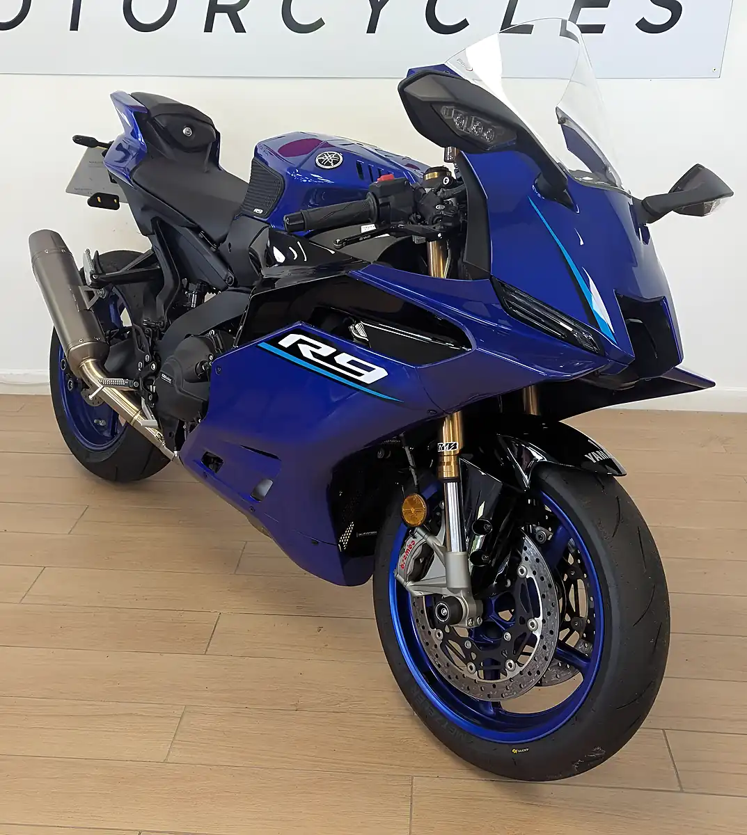 Used 2026 Yamaha R9 900 Super Sports Blue - Interior and Exterior details 3
