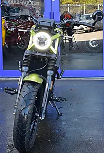 Used 2026 Zontes Zt125-C Custom Cruiser Yellow - Interior and Exterior details 3