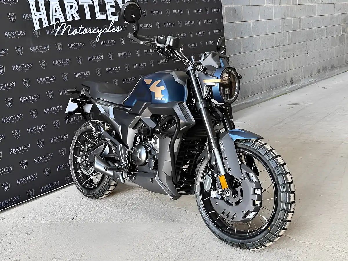 Used 2026 Zontes ZT125 Gk Blue - Interior and Exterior details 2