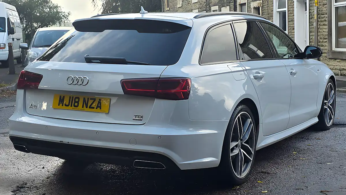 Used 2027 Audi A6 Avant Ultra Black Edition White - Interior and Exterior details 6