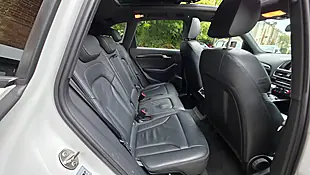 Used 2027 Audi Q5 S Line Plus White - Interior and Exterior details 12