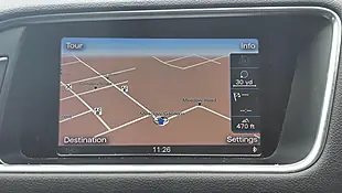Used 2027 Audi Q5 S Line Plus White - Interior and Exterior details 15